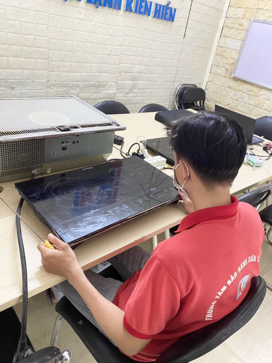 sửa bếp từ hải phòng